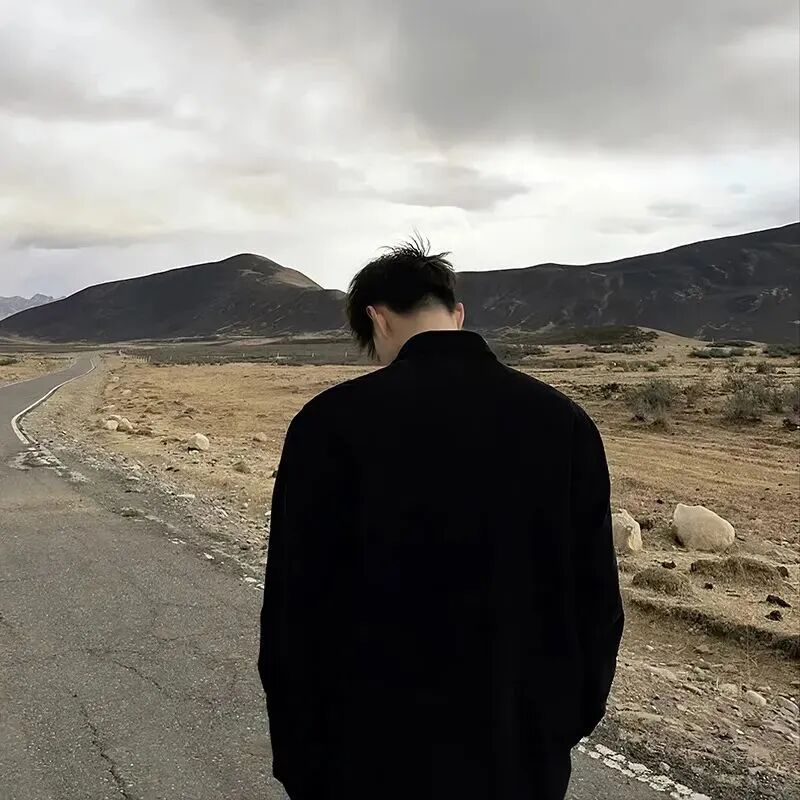 不露脸个性男生头像