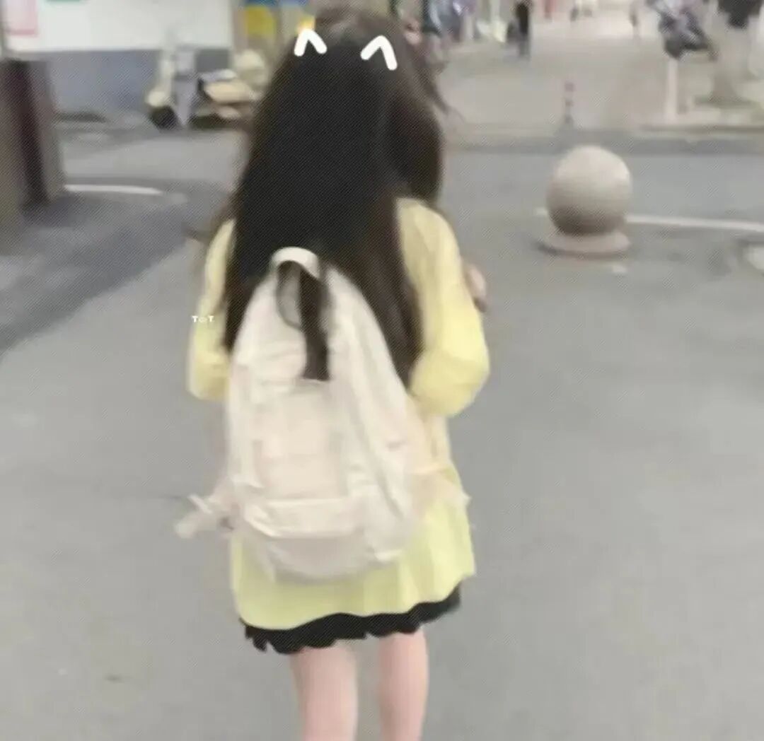 少萝背影不露脸女生头像