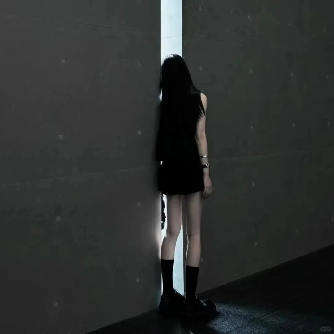 beisinsshishanduiyou背影四人闺蜜头像真人闺蜜头像