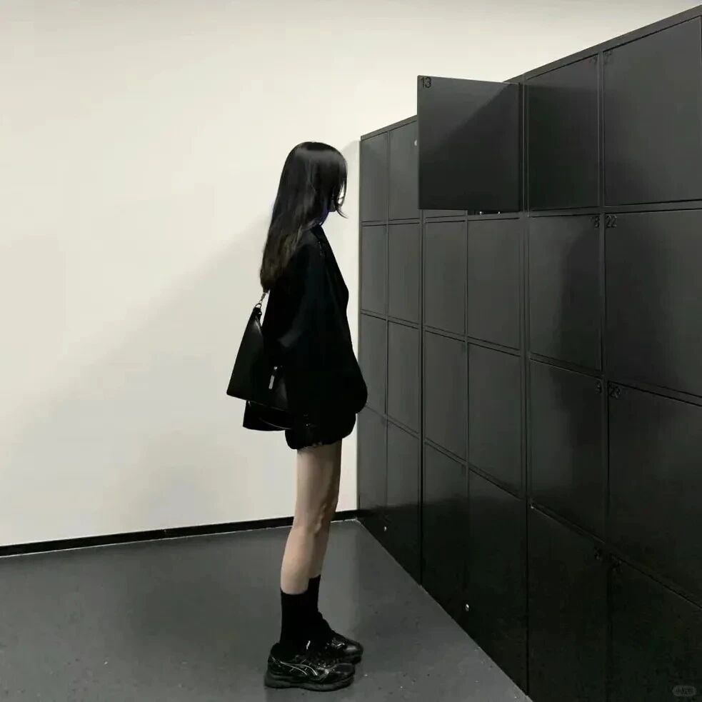 beisinsshishanduiyou背影四人闺蜜头像真人闺蜜头像