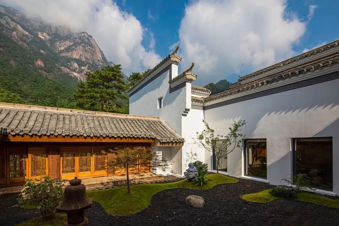 美团暑假酒店特惠 多城高端酒店不加价 含门票游乐场366元起