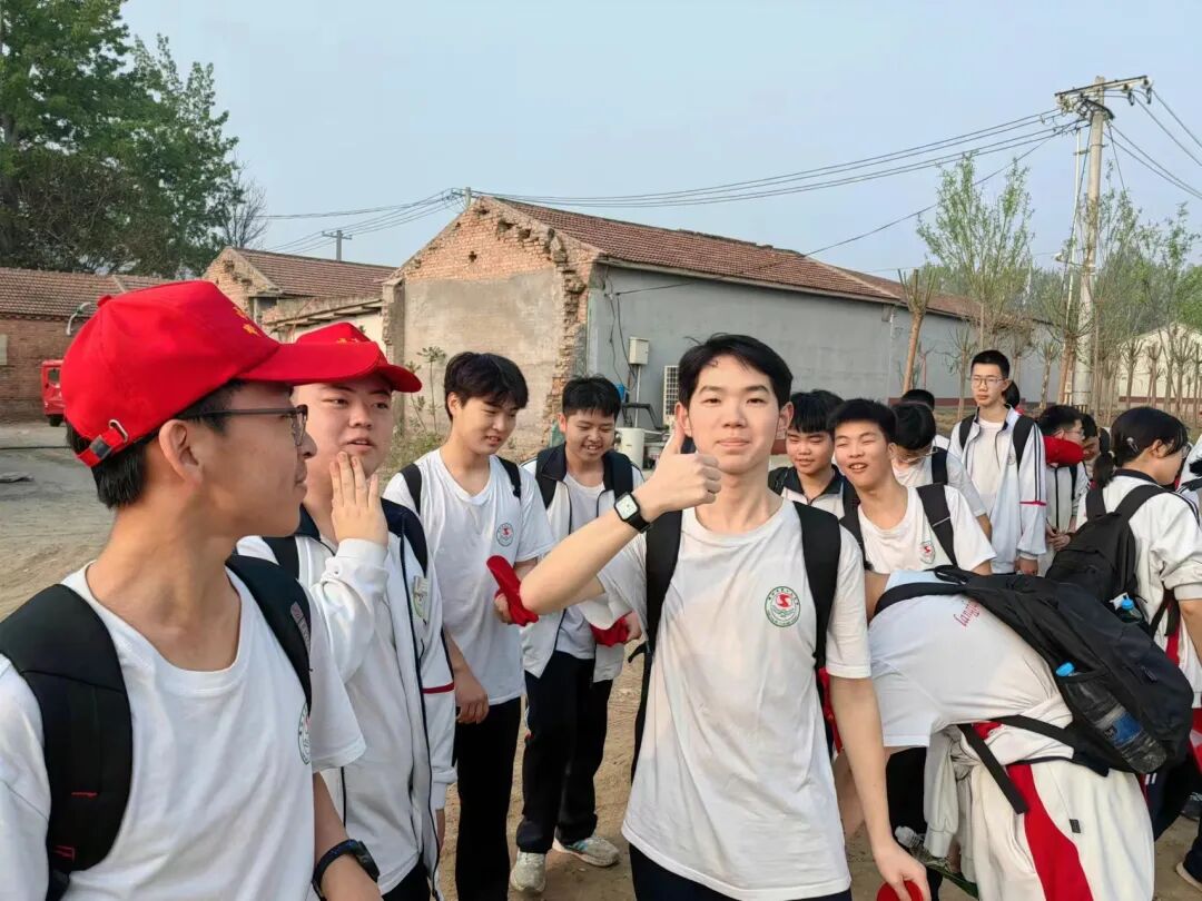 廊坊市第十五中学第十二届百里远足活动圆满成功