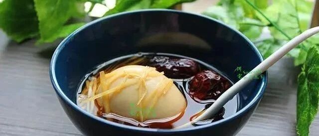 白酒最怕的解药，不是浓茶牛奶？家家有它却没在意，酒前吃不易醉