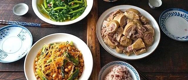 老爸来我家，老公亲自下厨，简单三道菜全光盘，网友：汤哪去了