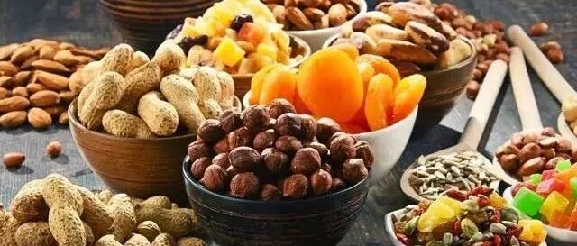 新春佳节，少吃花生瓜子，多吃这6种，牛年身体特别棒