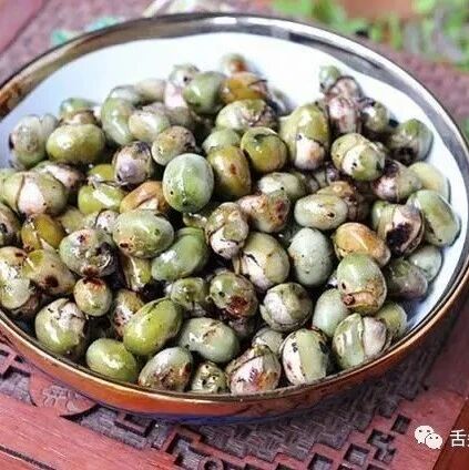 70、80后农村娃最爱的零食，简单一炒比薯片还香！秋天抓紧吃！