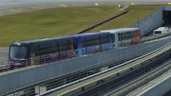 KLIA-Alstom-peoplemover (1).jpg