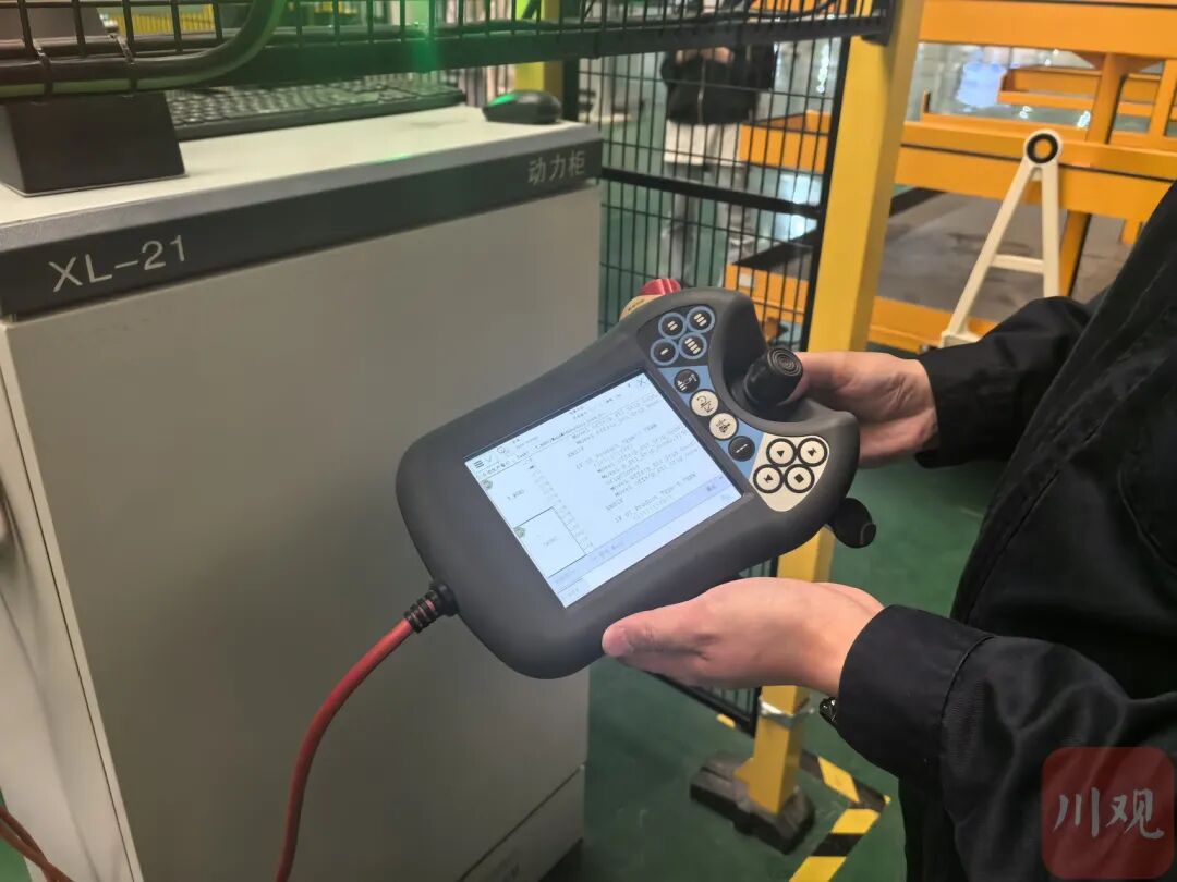 Chengdu rail transit vehicle maintenance robot "doctor" for the first time (Figure 3)