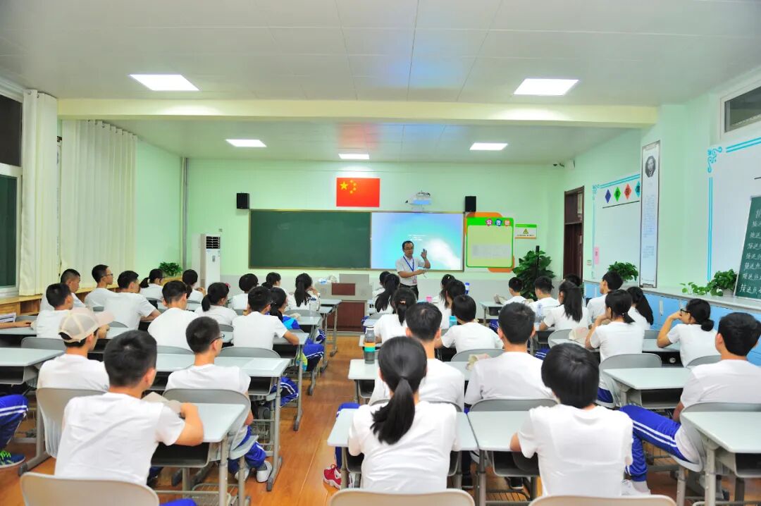 济南初中学校排名_济南市双语学校排名_济南双语学校招生报名条件