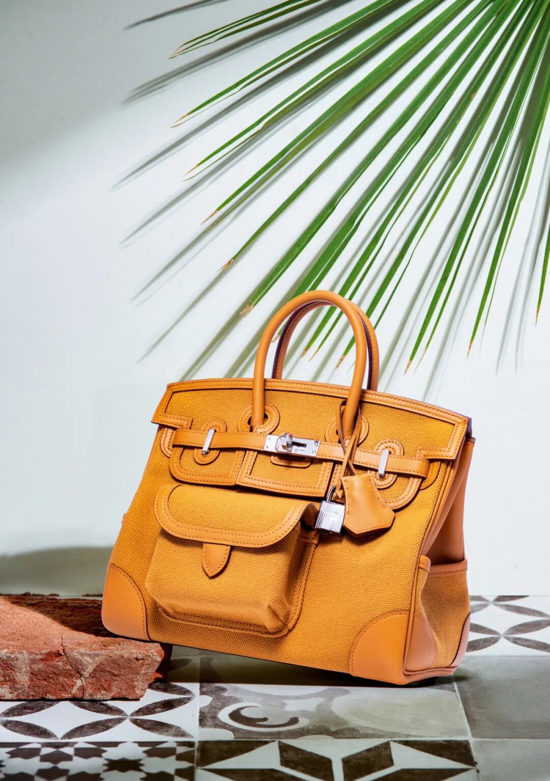 250,000 ╟ 350,000lot 2661爱马仕 2023限量版芝麻色swift牛皮kelly