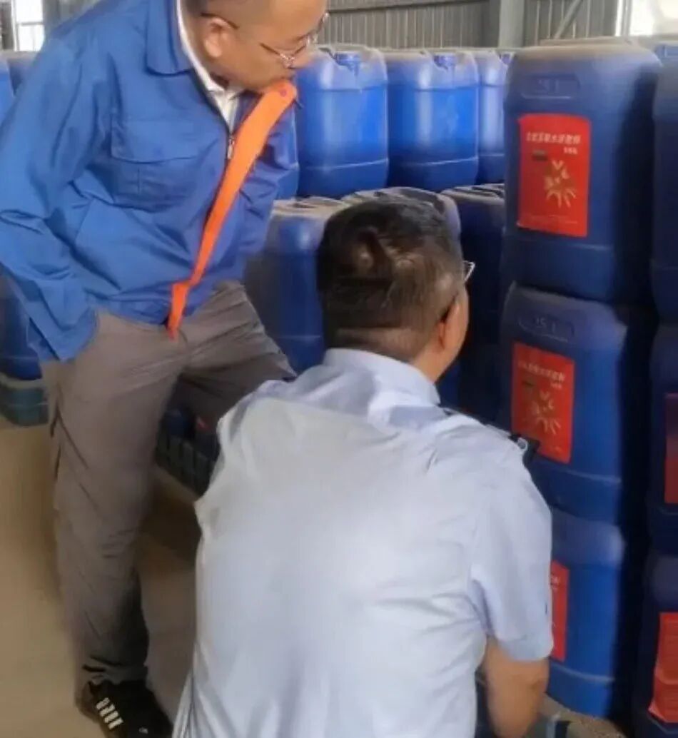 �������Ј��O�ܾֈ̷��ˆT����ʢ��˾�aƷ�M���{��