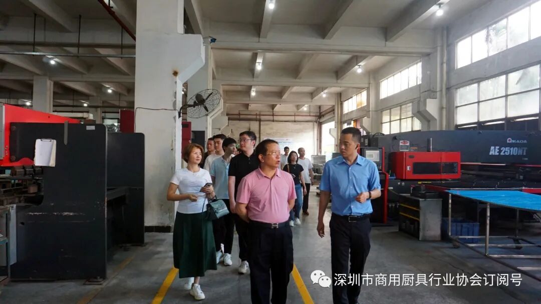 【协会动态】关爱行 | 粤深厨协会长张仁添带队走访参观会员企业