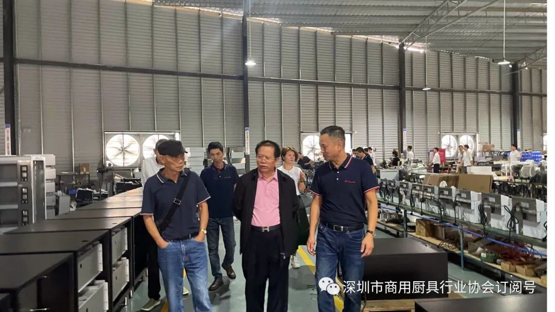 【协会动态】关爱行 | 粤深厨协会长张仁添带队走访参观会员企业