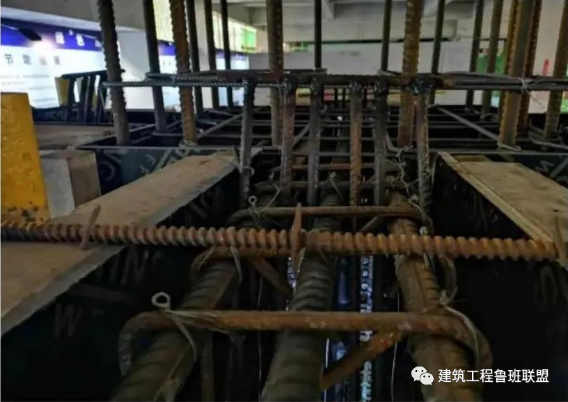 梁柱節(jié)點高低標號混凝土如何攔截？承插板工藝！的圖5