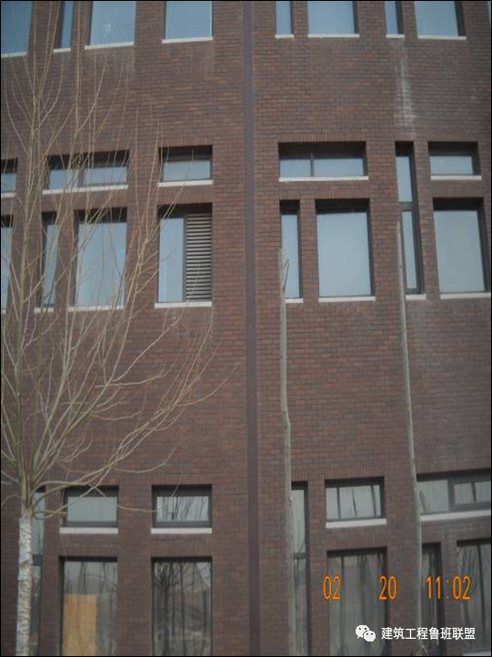 室外伸缩缝这样施工，不渗不漏！的图21