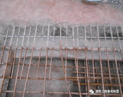 基础底板施工缝的两种做法：钢丝网和快易收口网，你们用哪种？的图4