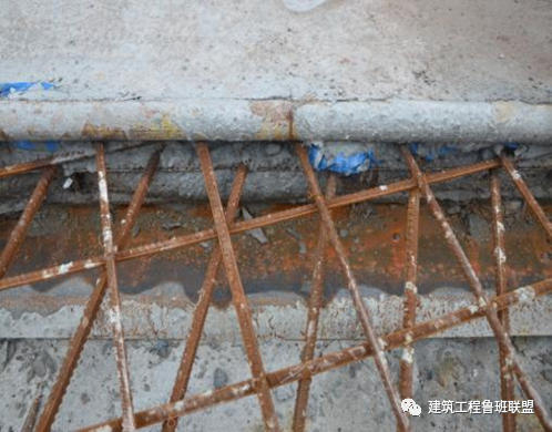 基础底板施工缝的两种做法：钢丝网和快易收口网，你们用哪种？的图2