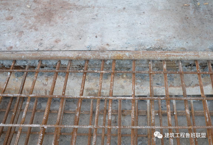 基础底板施工缝的两种做法：钢丝网和快易收口网，你们用哪种？的图28