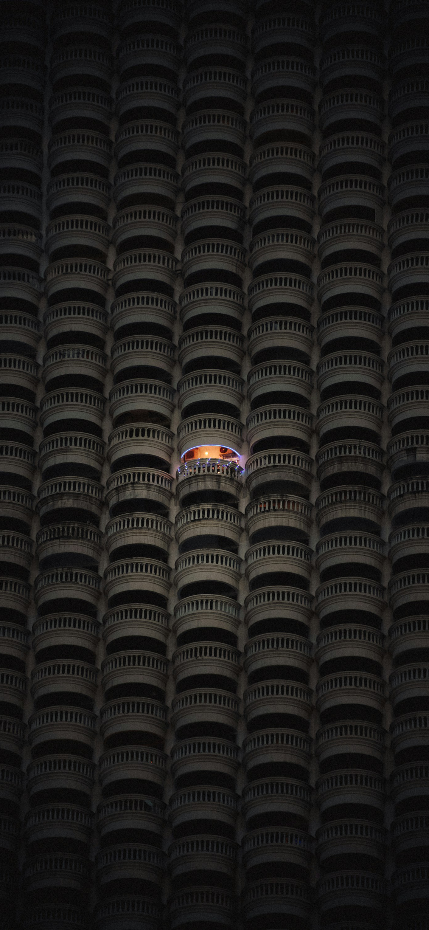 又发现一张还不错的手机壁纸