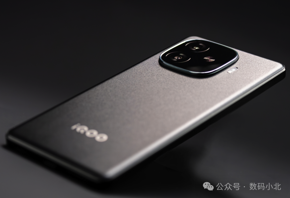 千元机性价比最新排名，7000mAh手机“一战成名”，价格太香了