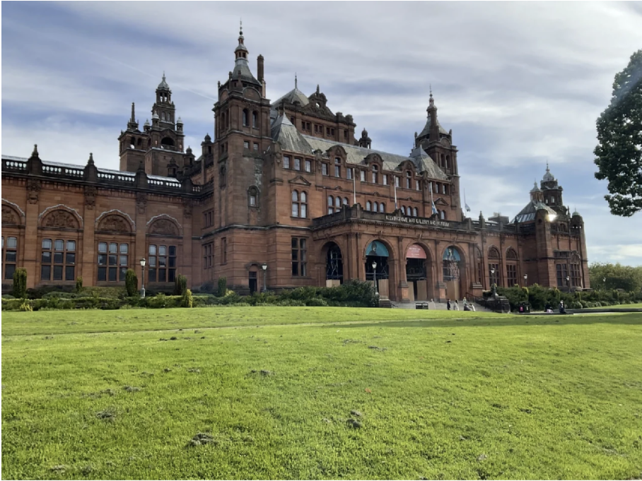 苏格兰英国北部的旅游胜地 - 封面图