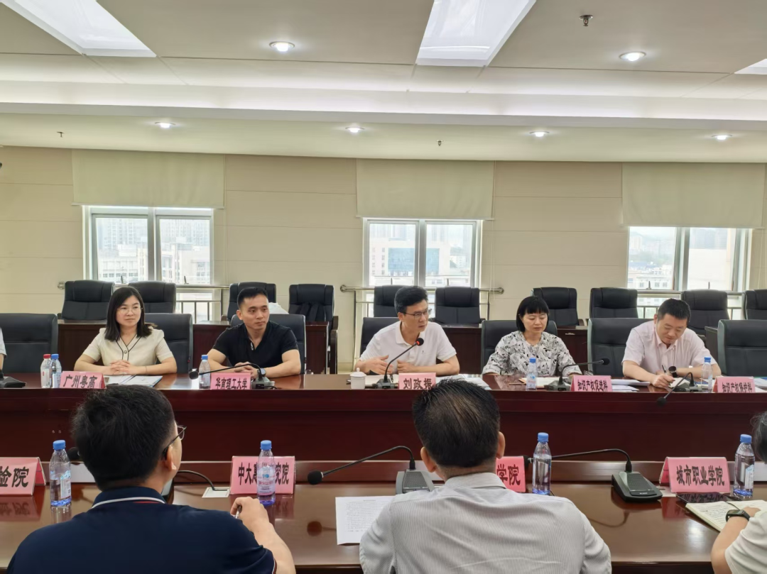 惠州市高校院所专利转化运用工作座谈会顺利举办