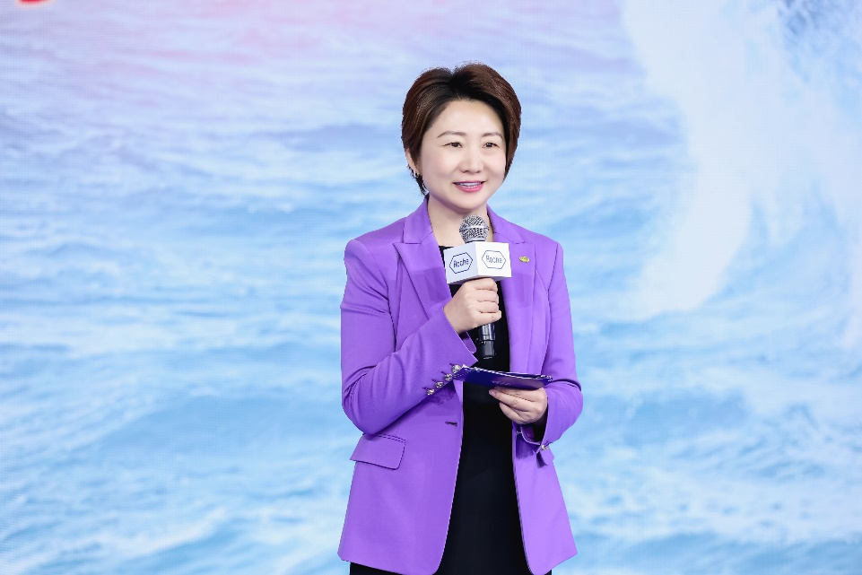 罗氏制药中国总裁边欣女士最后,罗氏制药中国总裁边欣女士总结道:"