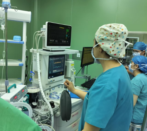 手术钳怎么用【妇幼科普】手术室里的“钳多多”_https://www.jmylbn.com_新闻资讯_第3张