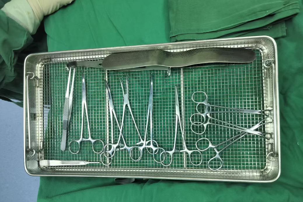 手术钳怎么用【妇幼科普】手术室里的“钳多多”_https://www.jmylbn.com_新闻资讯_第2张