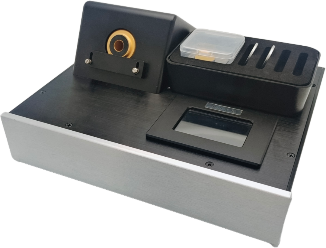 新品發布-全國產化紅外發射率測量儀