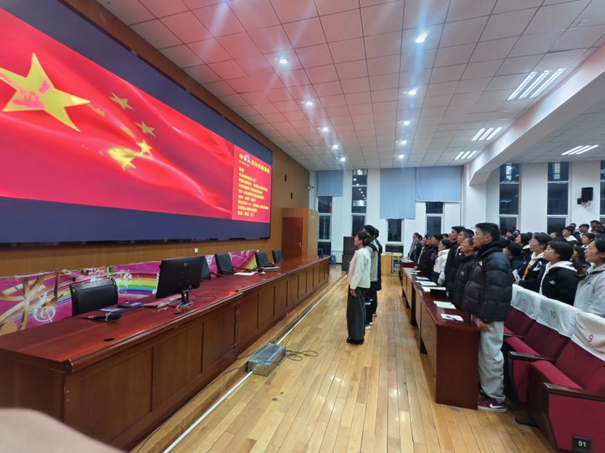 香职新闻｜学习雷锋 薪火相传—学院校组织开展“雷锋精神我传承”主题团日活动(图2)