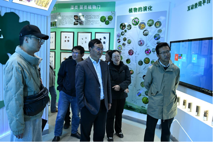 香职动态｜交流促提升 携手共发展—保山职业学院党委书记吉超贤一行到我校调研交流(图3)