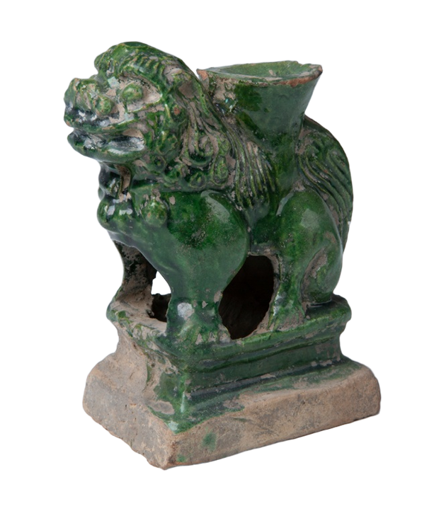 绿釉陶狮  清 高13底9  陶 尾部微残通体釉面剥落  1981年吉木萨尔县征集.png
