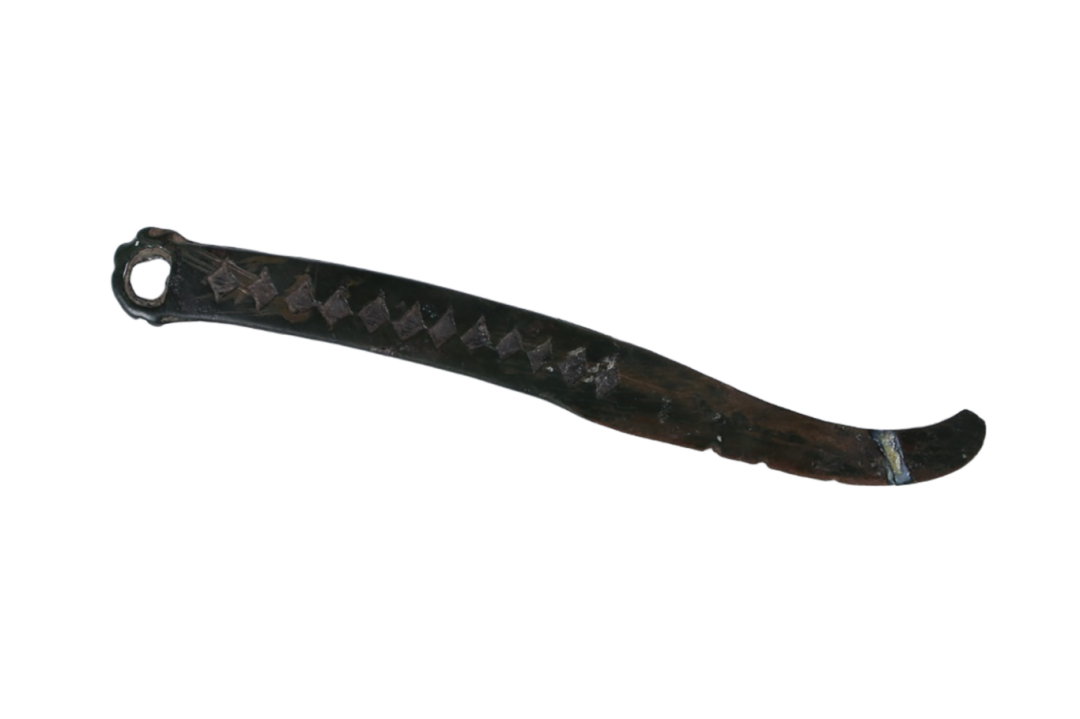 环首削刀（西周  长19 刀尖断裂  1982年新地乡长山渠征集）.png