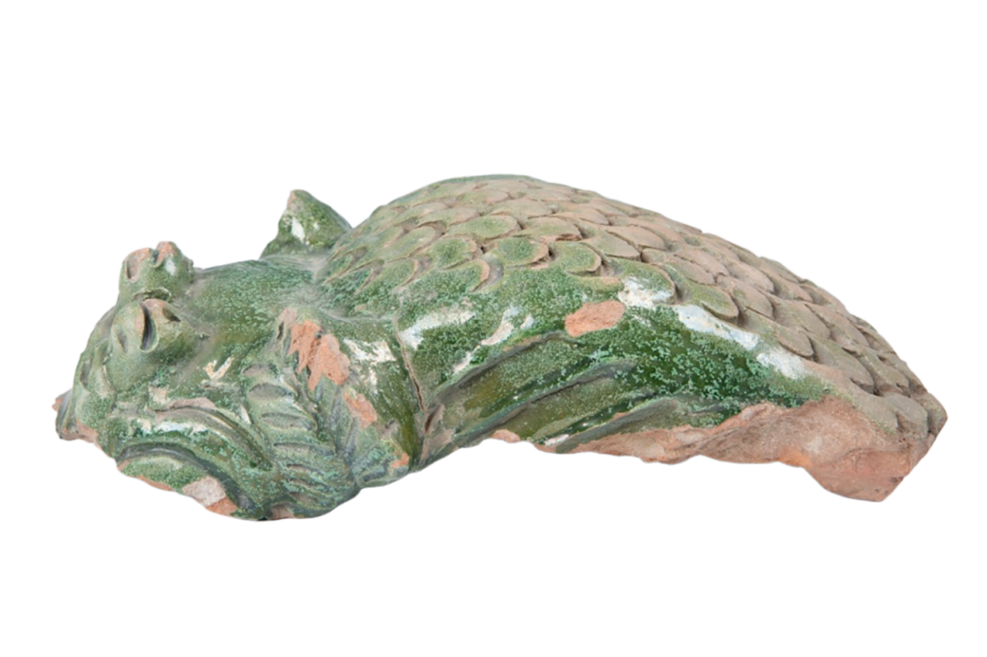 D122 琉璃龙头残片 （清 长30宽14高7 大部分残缺 1991年吉木萨尔县征集）.png