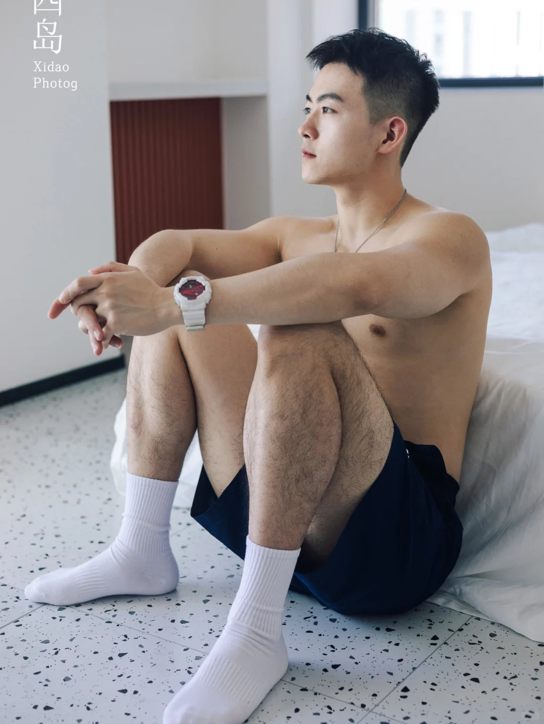 脂包肌帅哥胸肌满分，身材圆润，谁不想抱回家？