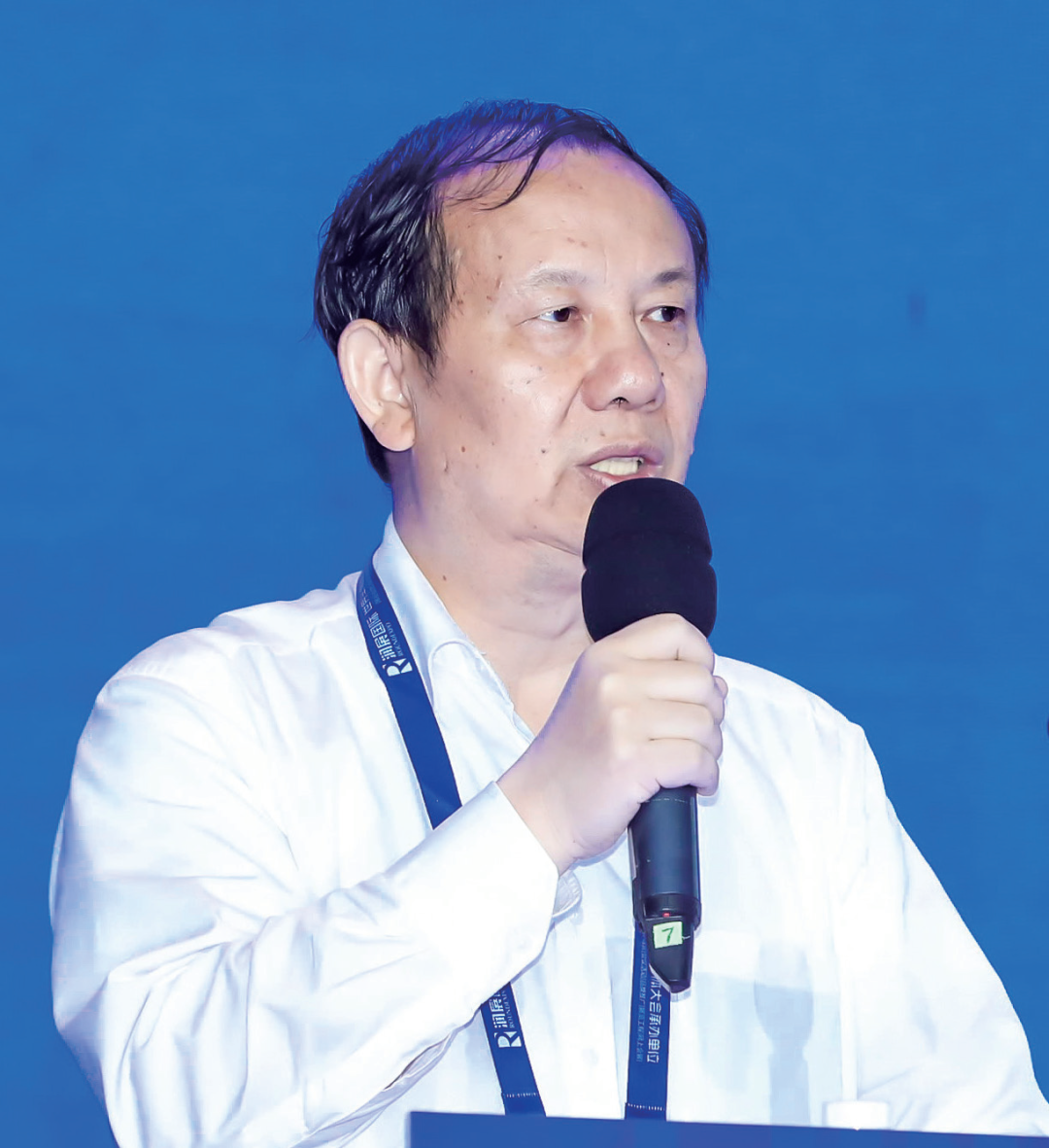 毛军发院士：半导体异质集成电路的现状与挑战的图2