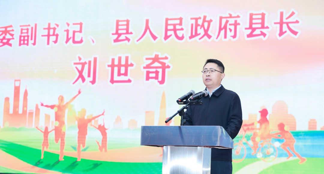 好风凭借力扬帆正当时白泥湖中学综合楼捐赠仪式举行