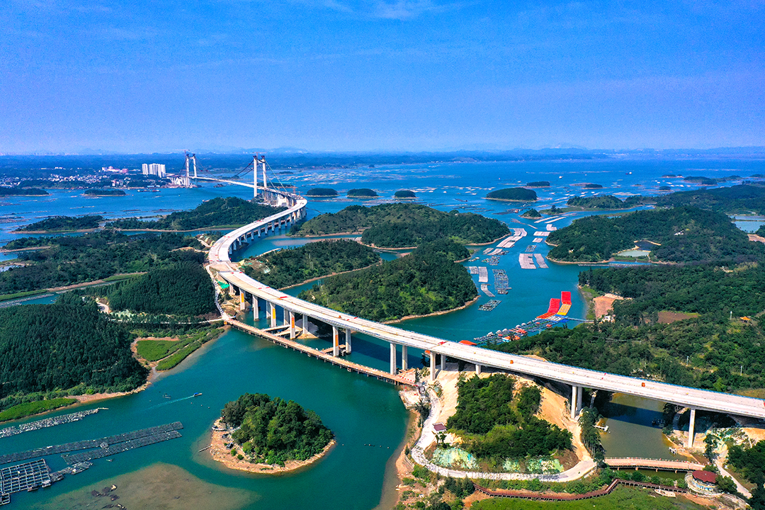 楼 图 | 小红书@左手如春06 钦州湾滨海辣椒槌公园风光旖旎的钦州湾