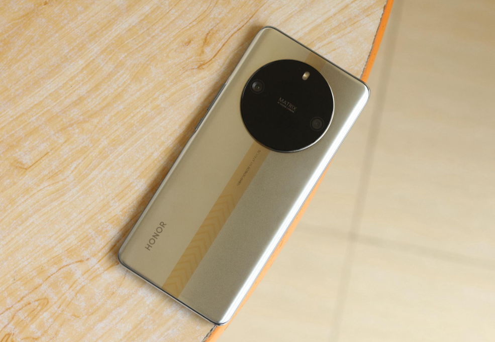 预算1500元左右，4款零差评的手机，可以闭眼买，公认高配低价