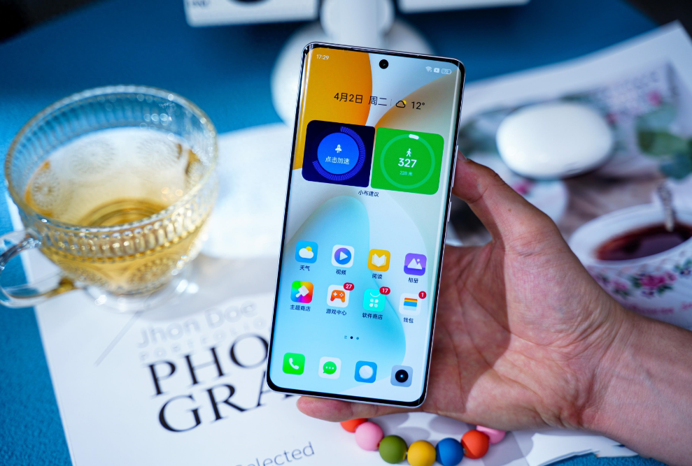 预算1500元左右，4款零差评的手机，可以闭眼买，公认高配低价