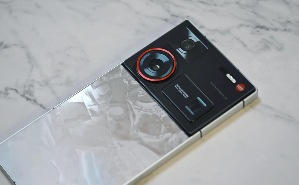 2024性能释放“最强”的4款手机，都有顶级性能，能高帧率畅玩