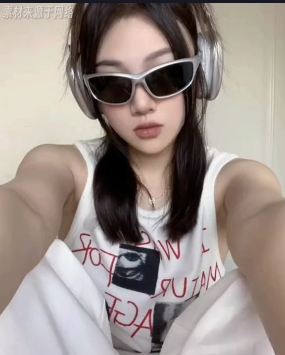 看之前一脸问号，看之后被美到灵魂出窍？