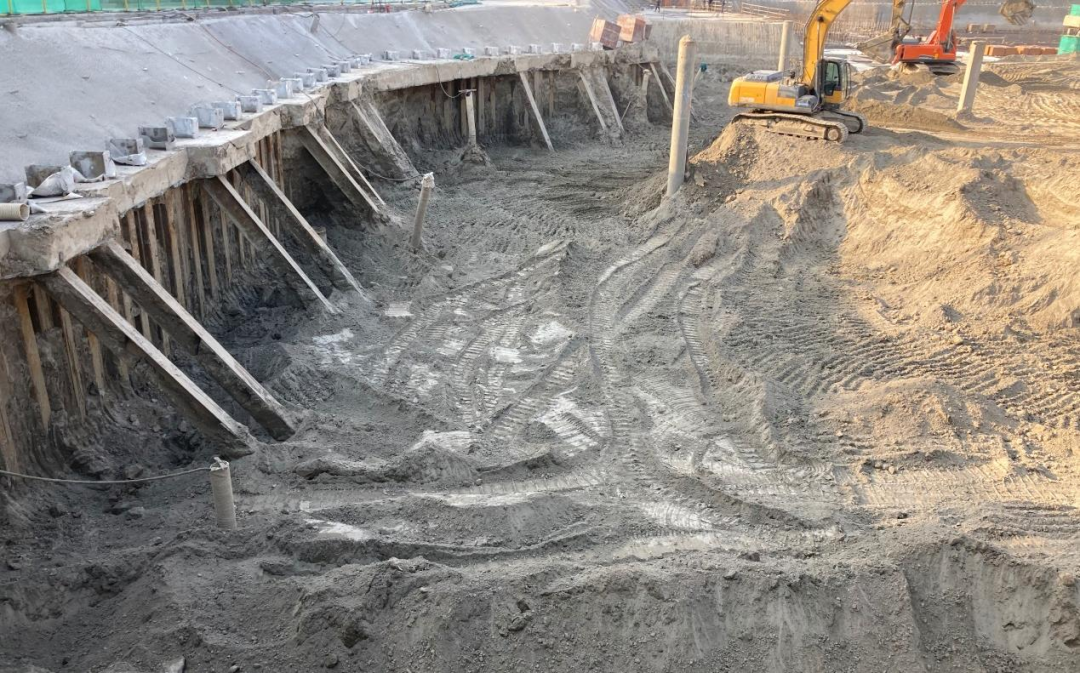 深基坑支护新技术:无需水平支撑!