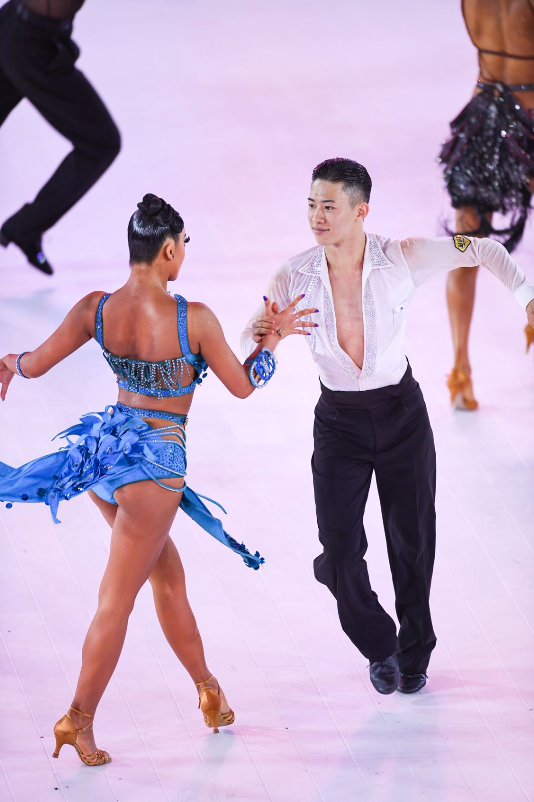 “法拉利裁判”9月回归，带您舞动成都金牛！插图2