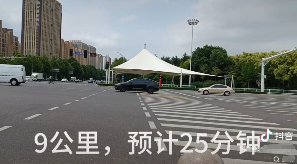 青岛某企业员工家住潍坊，每天花6小时通勤！当事人回应！