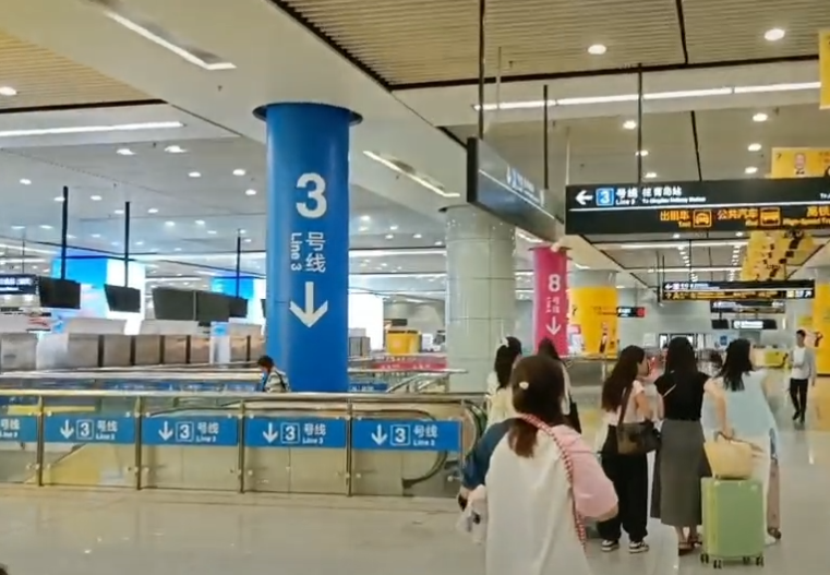 青岛某企业员工家住潍坊，每天花6小时通勤！当事人回应！