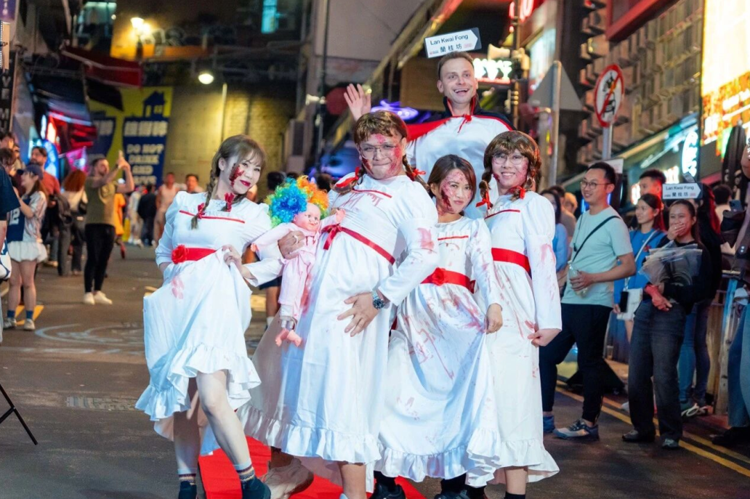 2026香港中秋国庆万圣节攻略 彩灯烟花非遗与迪士尼海洋公园门票优惠