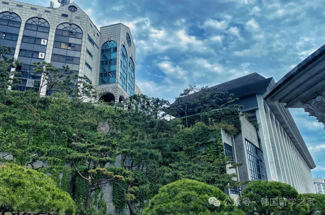 2026年9月西京大学本科预录取入学简章(图1)