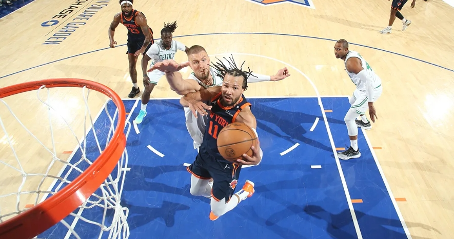 NBA | 尼克斯逆转凯尔特人，3比1夺得赛点！